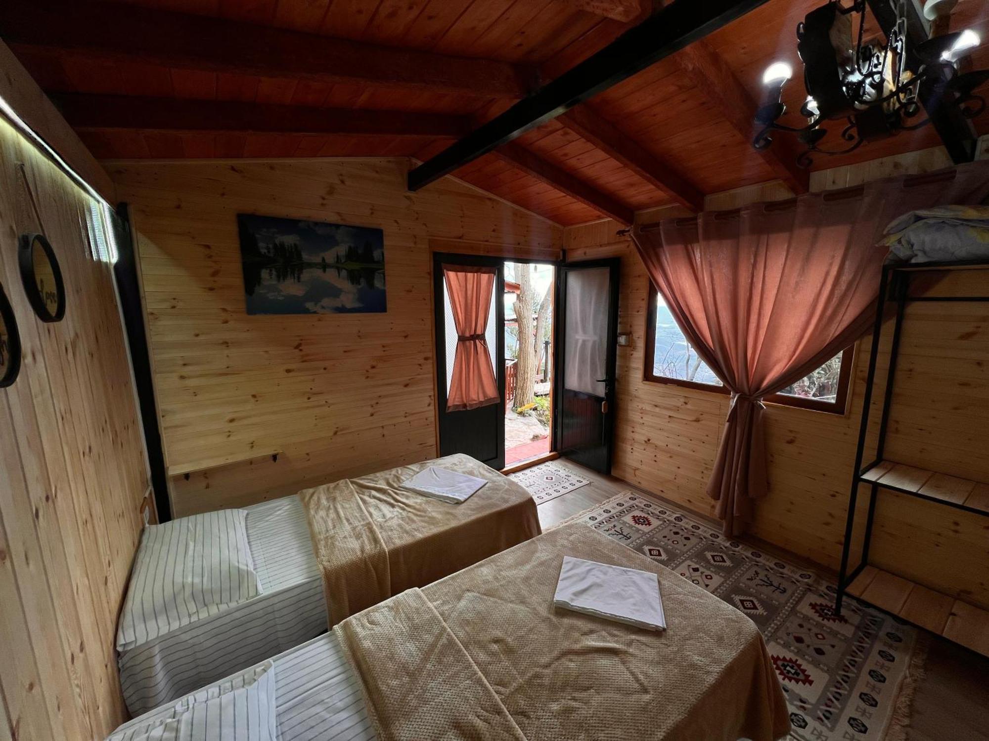 Rooms Merlika -Inside The Castle- Круя Экстерьер фото