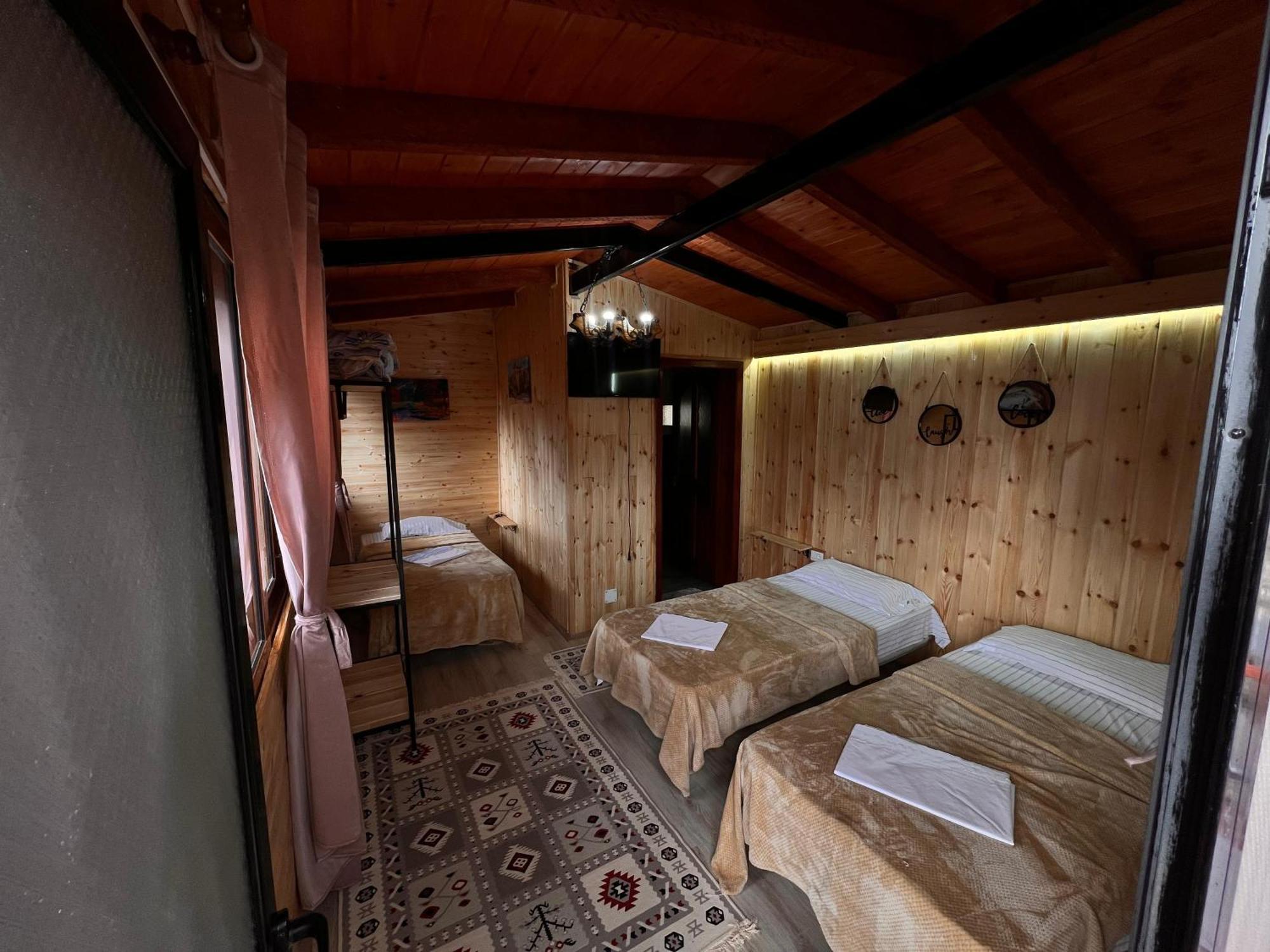 Rooms Merlika -Inside The Castle- Круя Экстерьер фото